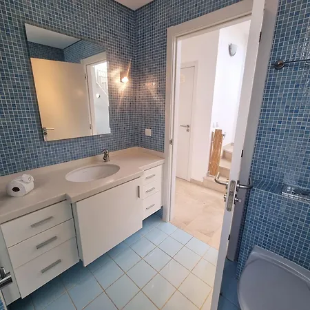 Penthouse Privado Ταβίρα